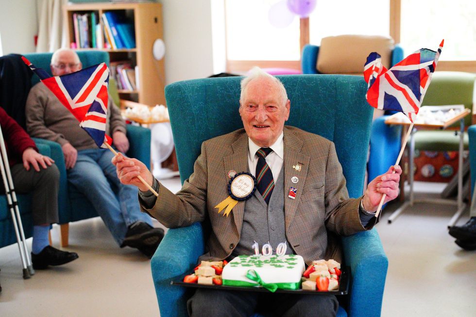 RAF veteran Derrick Grubb celebrates 100 years of his ‘good life’