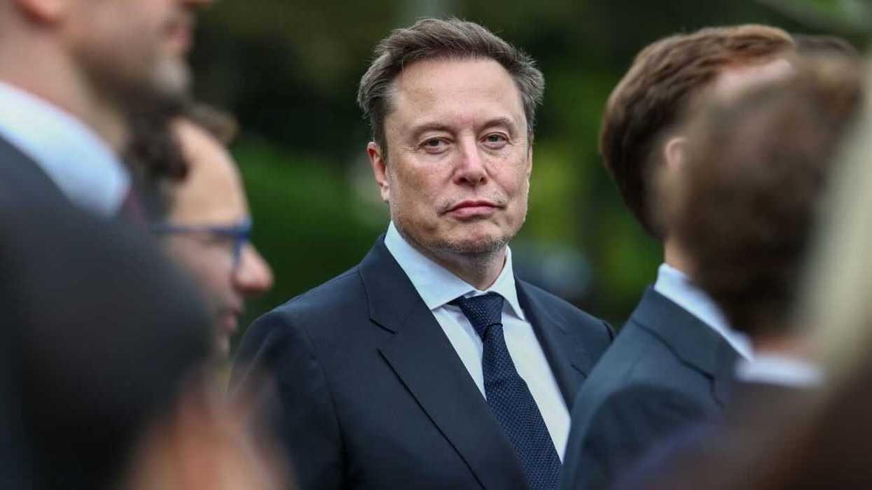Elon Musk’s latest claim about ‘flying' Tesla roadster leaves people in disbelief