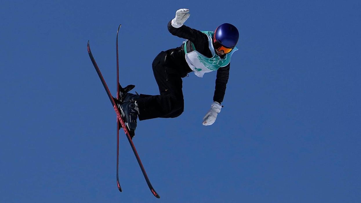 US-born Chinese skier Gu hits slopes in Beijing 