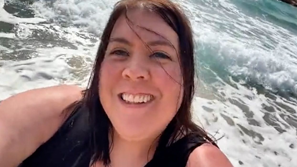 Friends fly to Ibiza for 24 hours as tickets 'cheaper than London day trip'