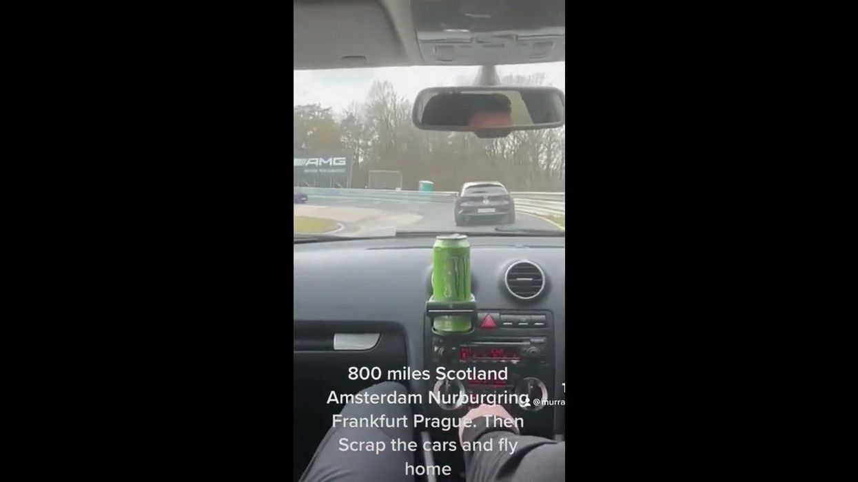 Woman asks for ‘help’ after best friend declares his love for her during 28 hour road trip