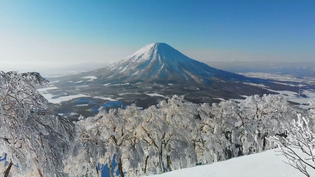 Tourists taking selfies on Mount Fuji's 'dream bridge' is a huge problem - here's why