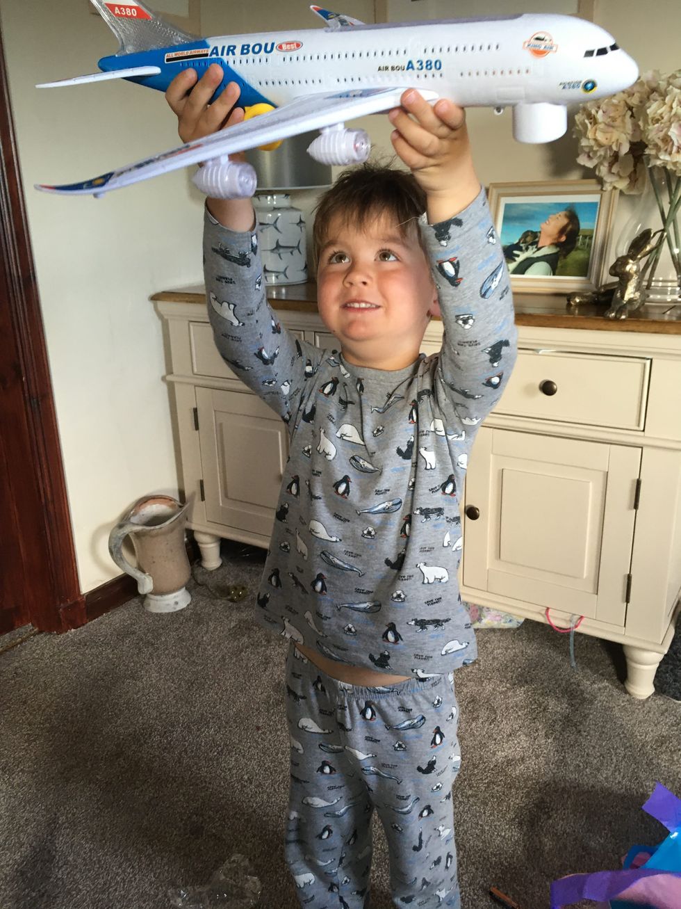 George with model plane2