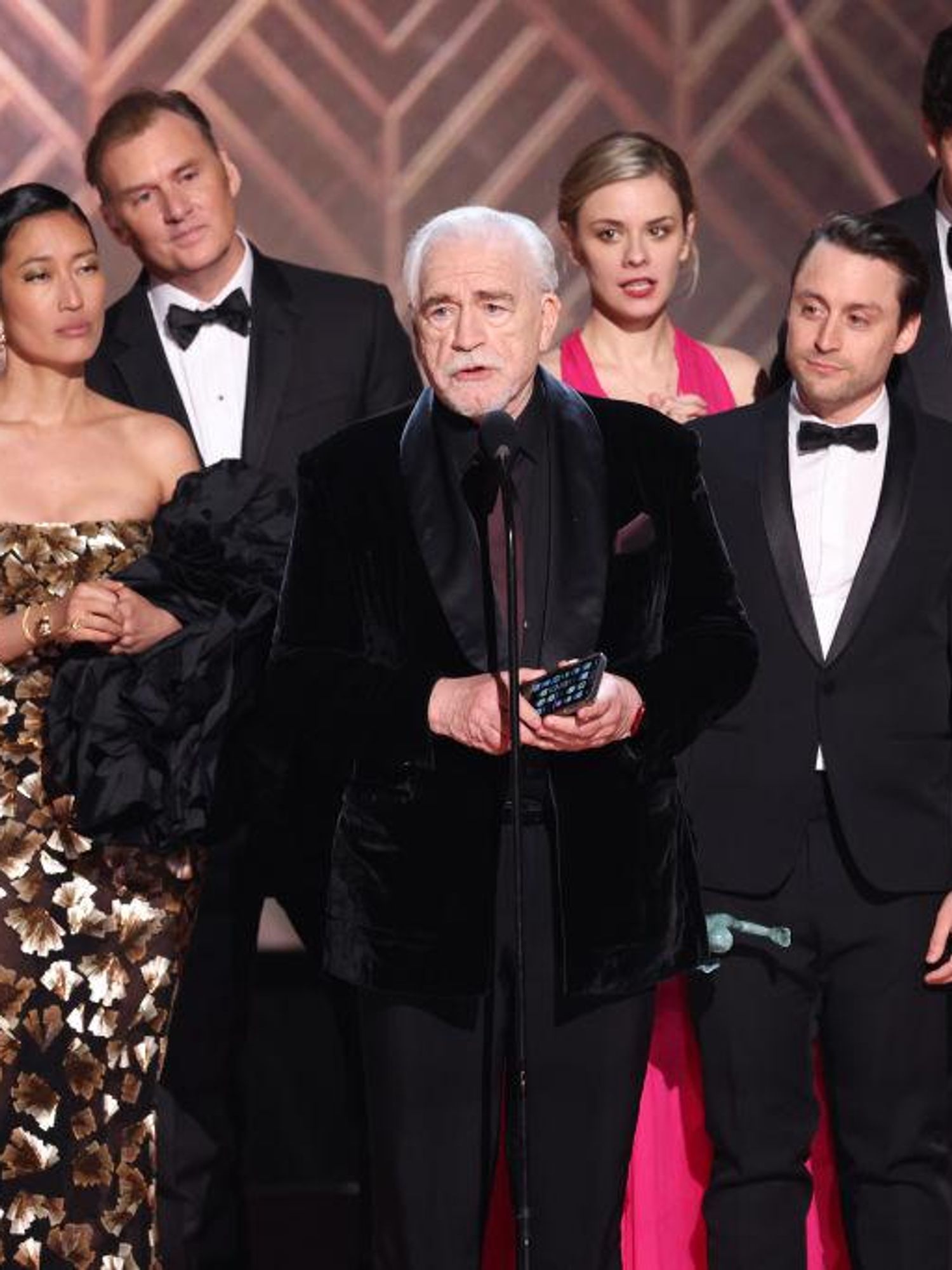 Kieran Culkin kisses costar J. Smith-Cameron to celebrate SAG Award Win