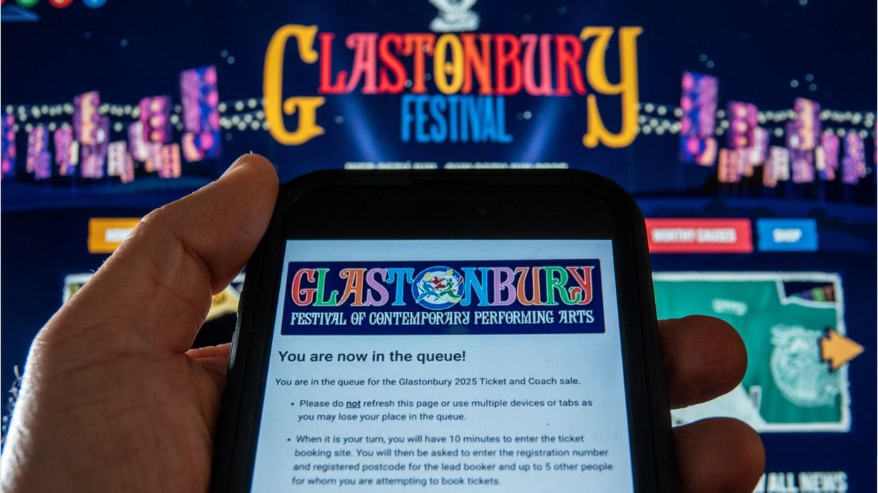 Rod Stewart is playing Glastonbury 2025's legends slot and music fans are divided