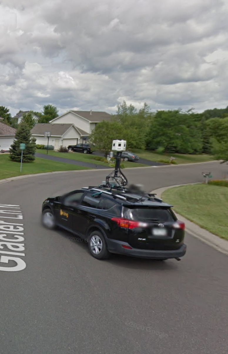 Msn Maps Street View The Moment Google Street View And Microsoft Bing Cars Met Each Other  Captured On Both Maps | Indy100