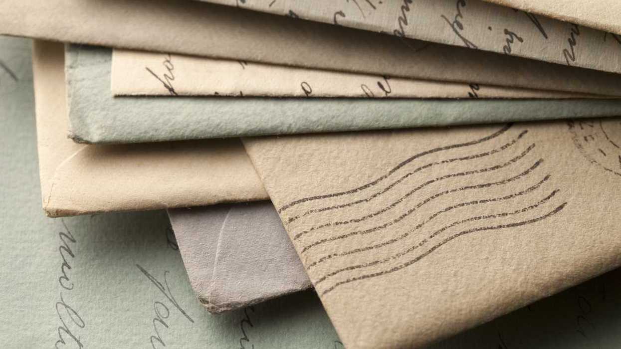 'Gratitude correspondence' is the wholesome wellness trend that could help us live longer