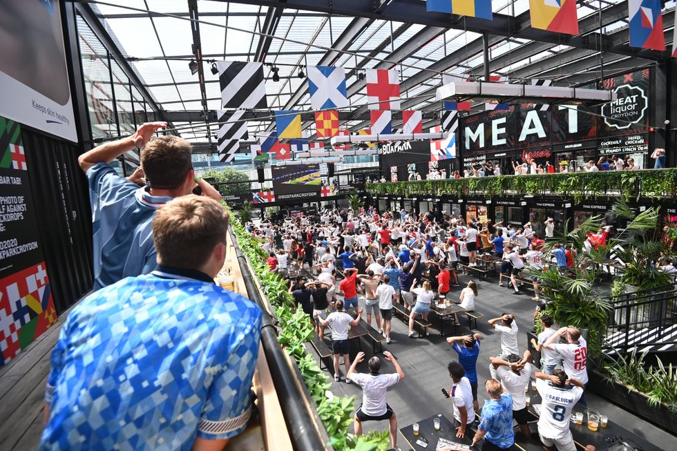 Group D England v Croatia