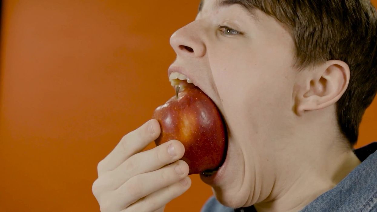 Mum breaks Guinness World Record for 100m barefoot sprint across LEGO track