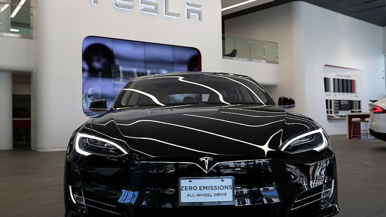 <p>Hands up if you had $77,000 to spend on a Tesla back in 2012...</p>