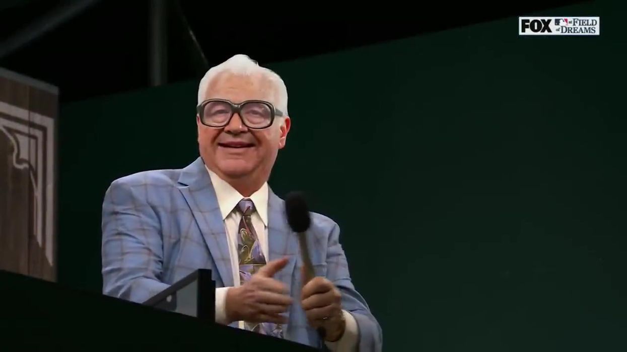 People were creeped out by 'Field of Dreams' hologram of dead commentator