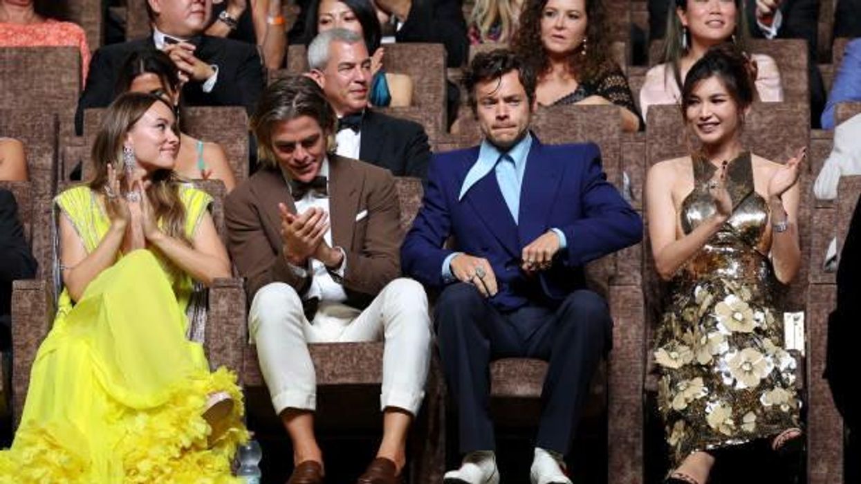 Slow-motion video offers new perspective on whether Harry Styles spit on Chris Pine