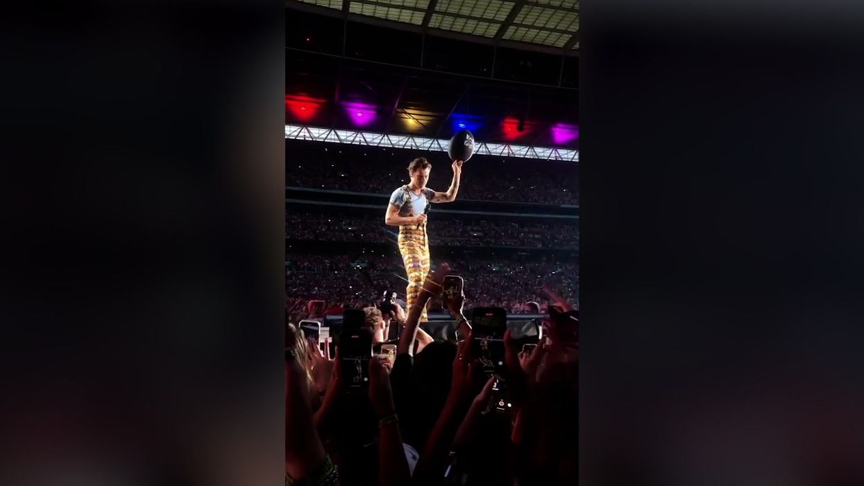 Harry Styles sweetly reveals gender of pregnant fan's baby during Wembley gig