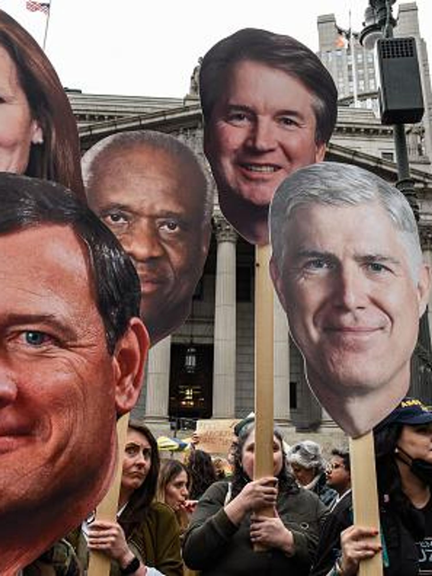 These are the Supreme Court Justices who voted to overturn Roe v Wade
