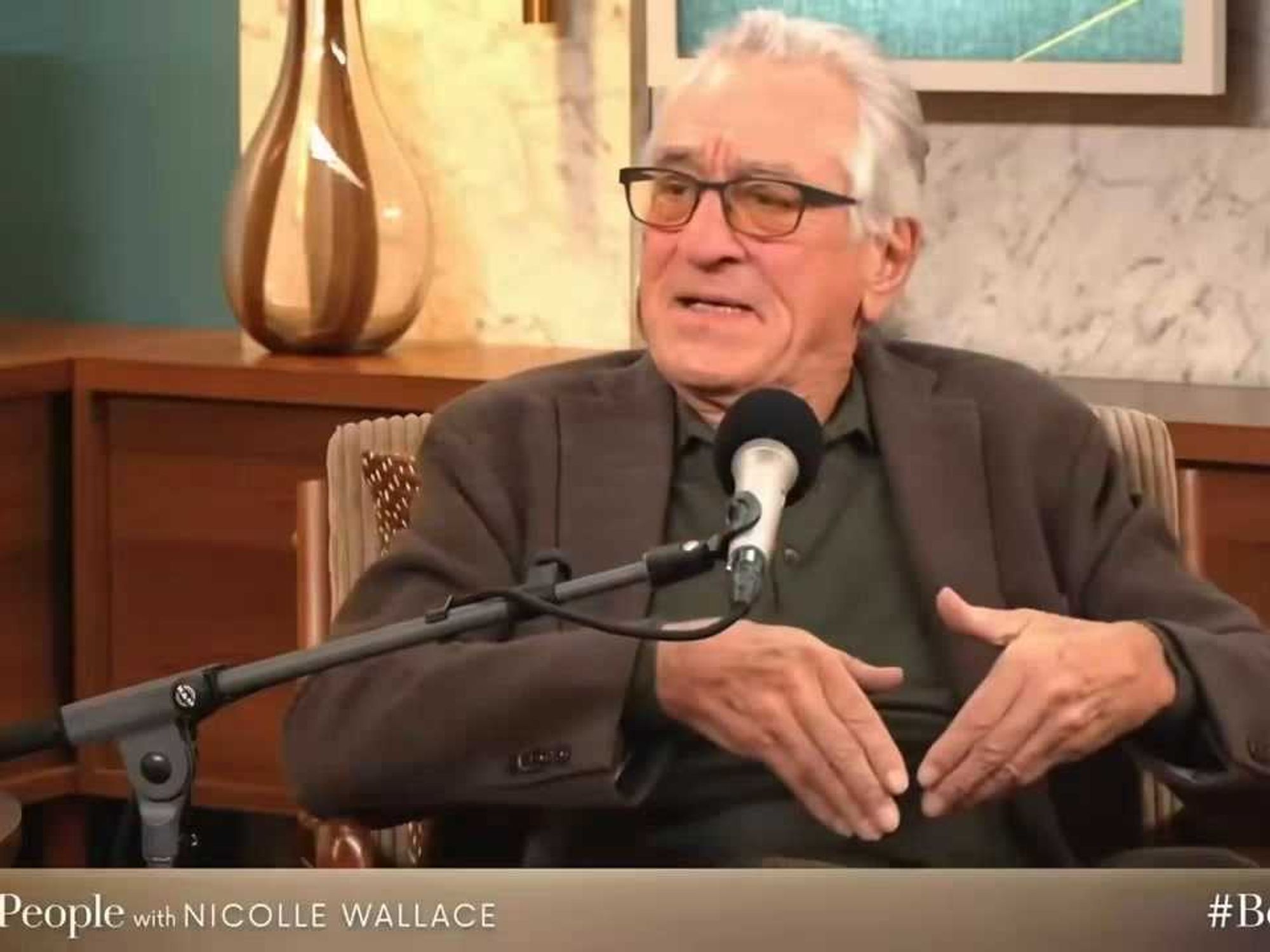 https://www.indy100.com/media-library/hes-an-idiot-robert-de-niro-urges-to-bring-america-back-as.jpg?coordinates=160%2C0%2C160%2C0&height=1500&id=64997046&width=2000