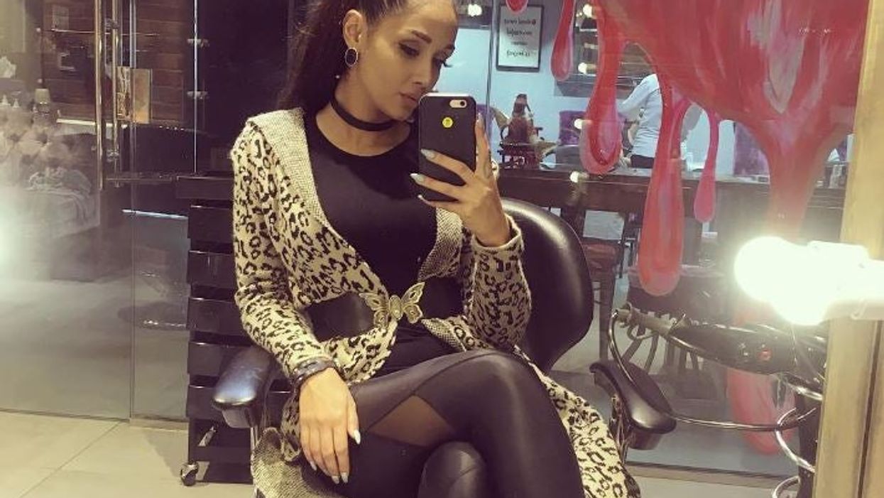 High profile make-up artist Elnaz Golrokh had previously been arrested because of her Insta photos. Those imprisoned are still unnamed.