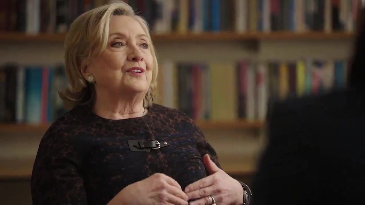 Hillary Clinton nails Tucker Carlson with just two words over Putin interview