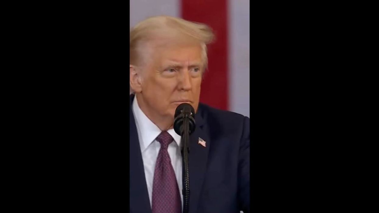 'Made it worth the watch': Hillary Clinton's response to Trump renaming the Gulf of Mexico has people talking