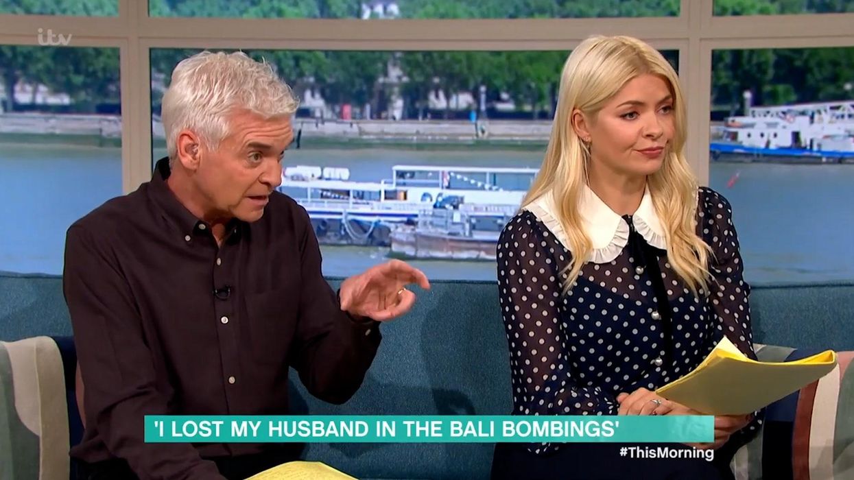 Holly Willoughby rolls eyes as Phillip Schofield cuts her off on This Morning