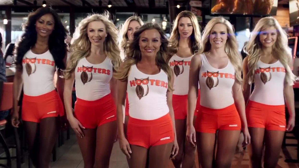 The original 1983 Hooters girl is on Instagram and fans love it