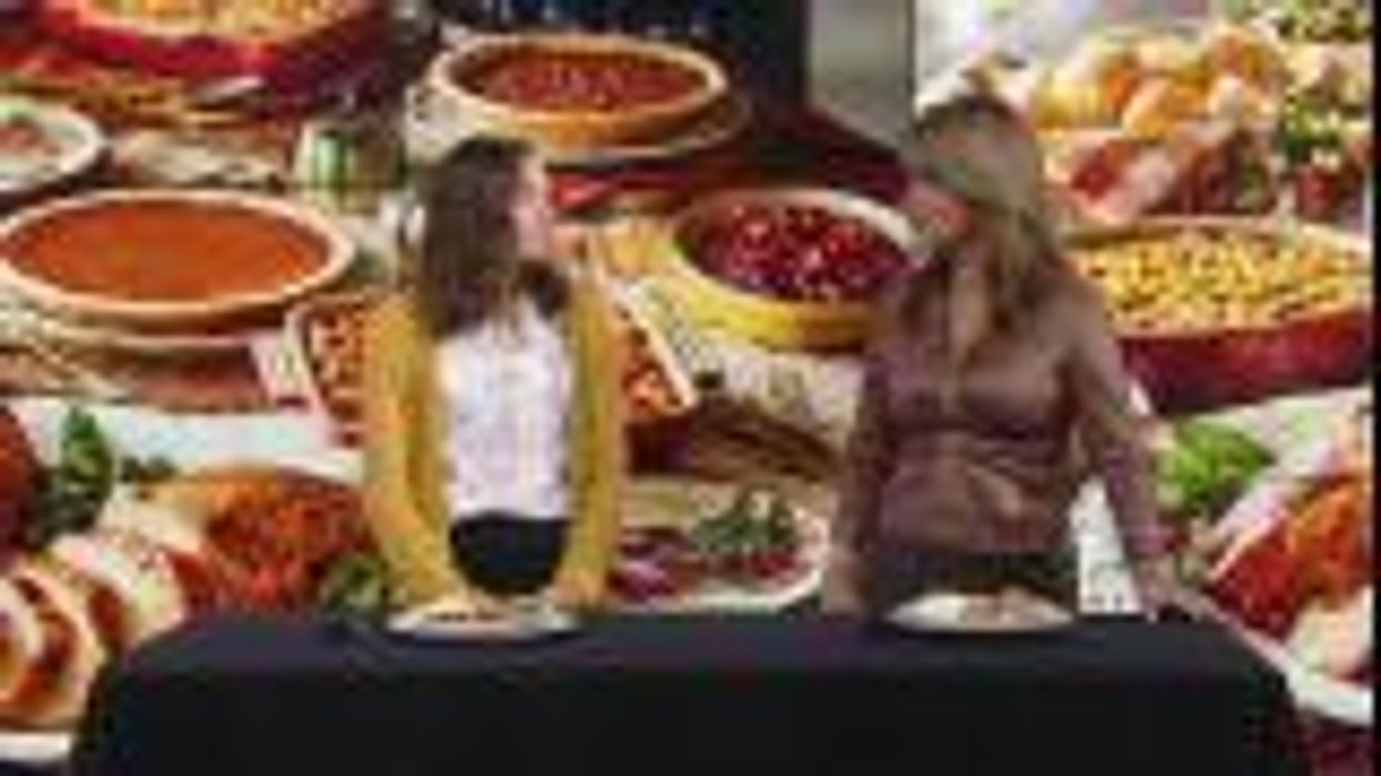 Newspaper's bizarre tips to be good Thanksgiving guest mocked as '1990s sitcom behavior'