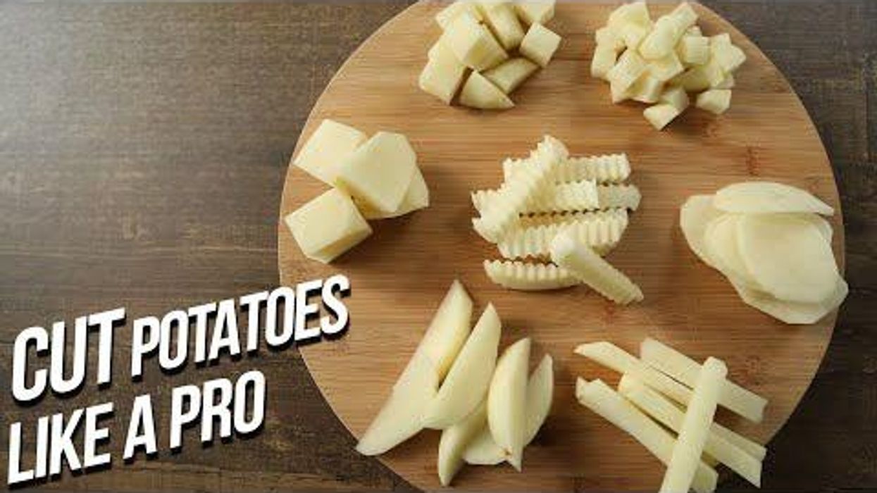 TikTok chef shares viral potato-peeling hack to save time on Thanksgiving