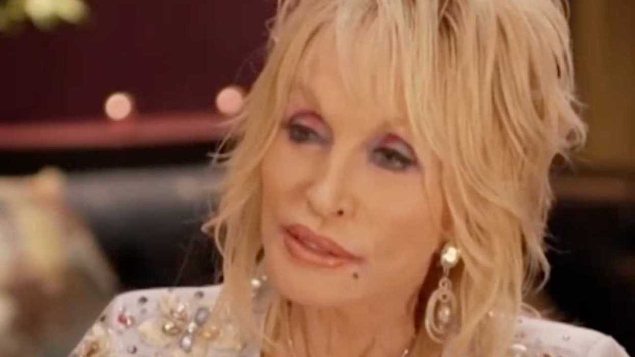 Republicans’ cut to Dolly Parton book scheme resurfaces as Trump pays tribute