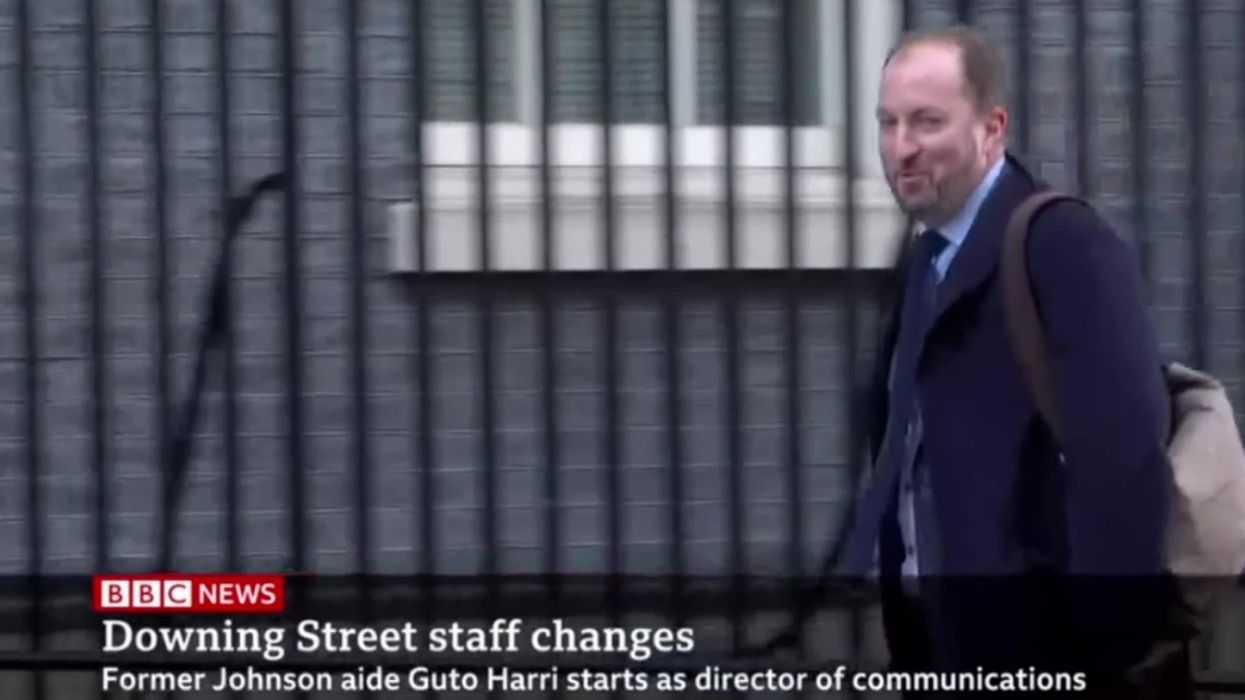 Guto Harri brings ‘healthy snacks and mineral water’ for No 10 staff on first day