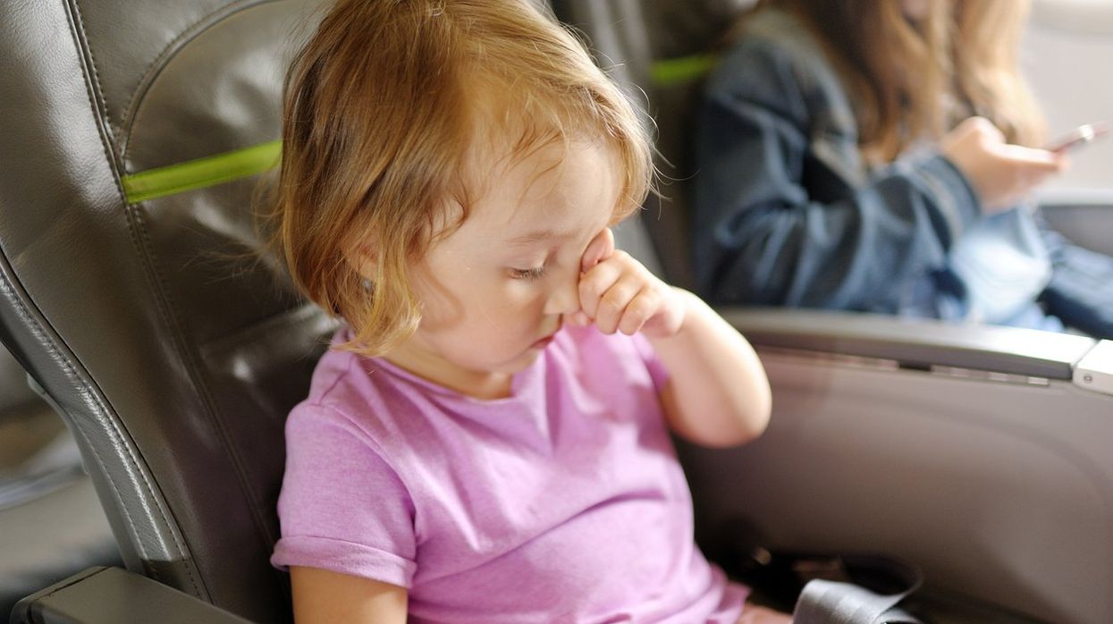 Woman makes little girl cry by demanding she move from plane window seat