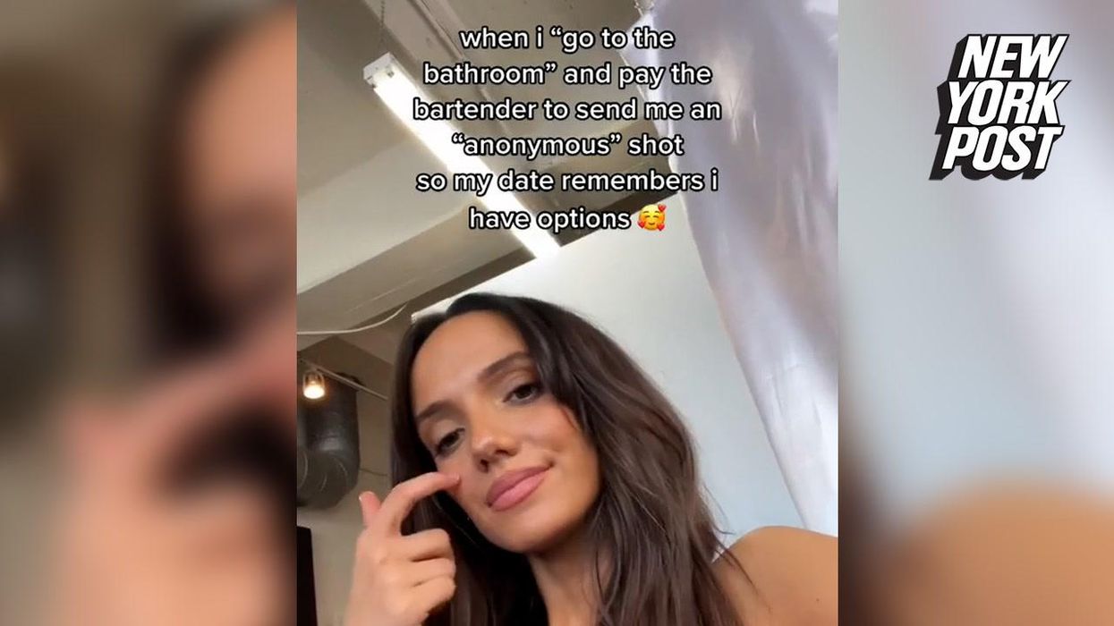 Barman saw a guy spike a girl's drink - so he swapped their glasses