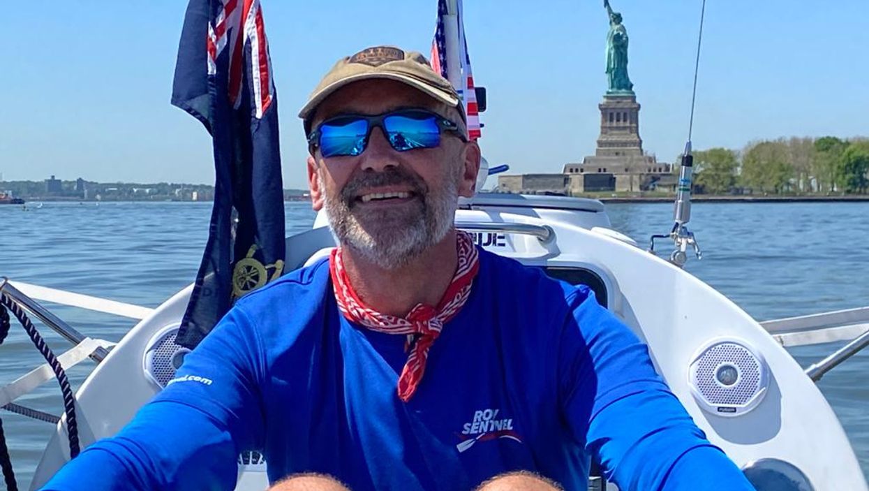 Ian Rivers sets off from New York to row across the Atlantic unsupported (Ian Rivers/PA)