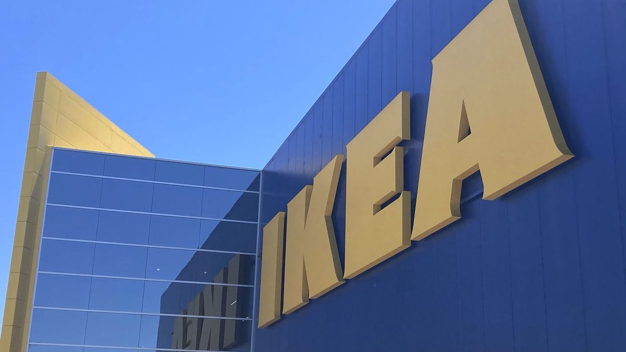 OnlyFans model sparks controversy in Ikea after being banned from the Louvre