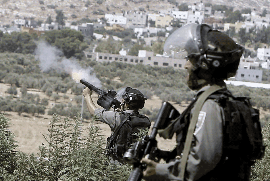 UK will suspend some arms export licences to Israel, but there's a catch