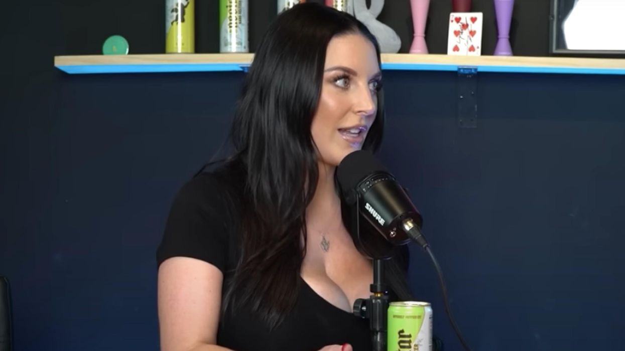 Pornstar Angela White confirms the perfect 'size' for a man | indy100