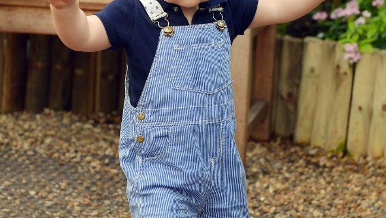 Prince George can walk and people can't cope