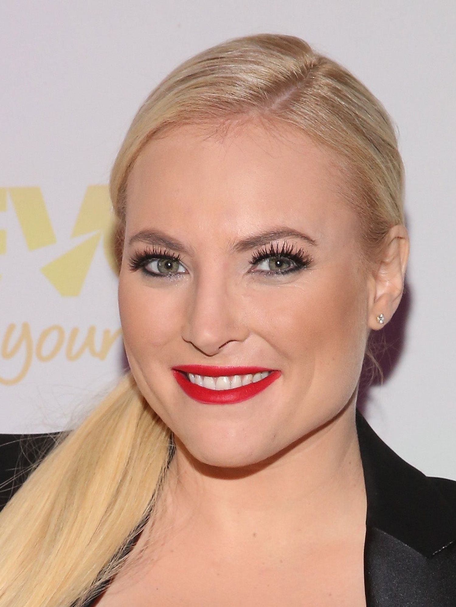 People are excited over a trailer for The View without Meghan McCain