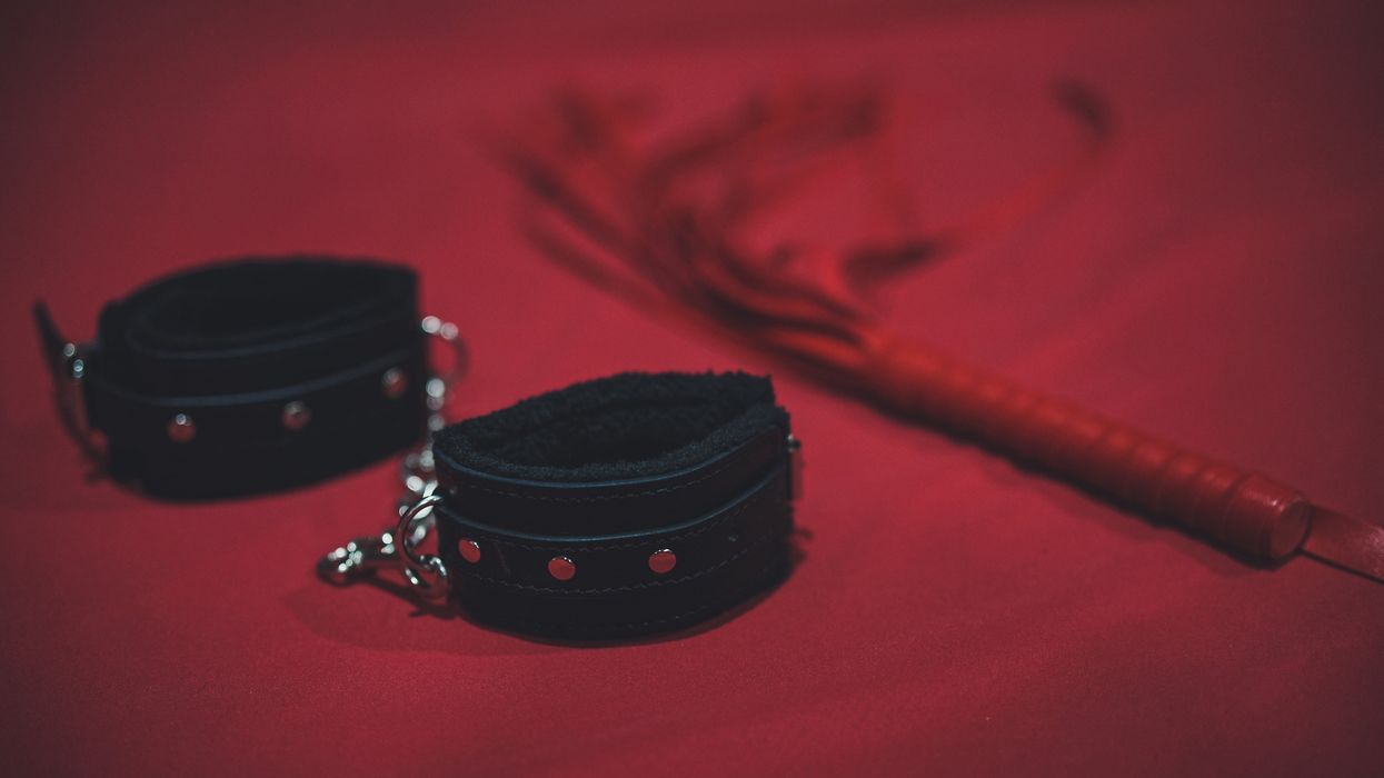 10 fun sex toys for couples to shake up your next date night