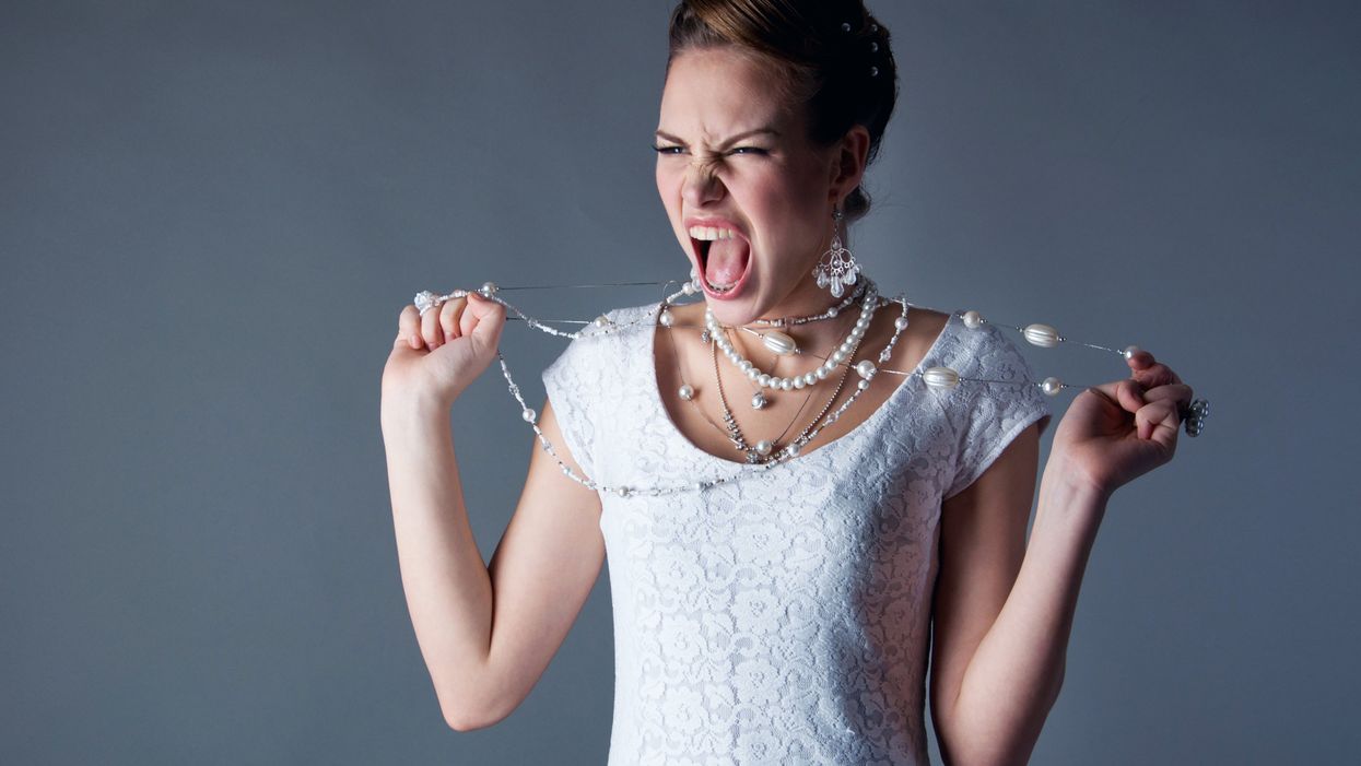 ‘Bridezilla’ roasted for pinning up angry note warning residents not to make noise on her big day