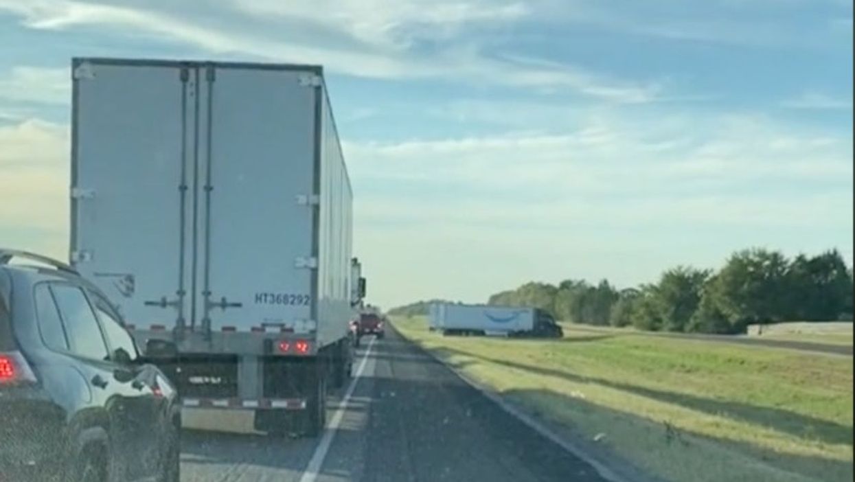 Viral TikTok showing Amazon truck driving off highway ‘to avoid traffic jam’ sparks criticism