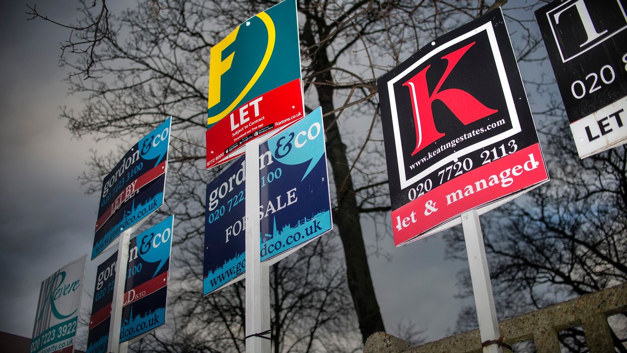 People ‘smeared poo’ all over the flat they were renting, landlord claims