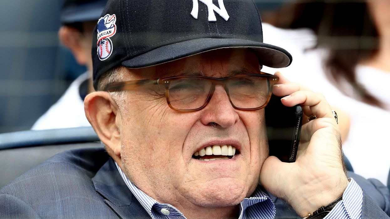 Trump’s lawyer Rudy Giuliani keeps butt dialling reporters