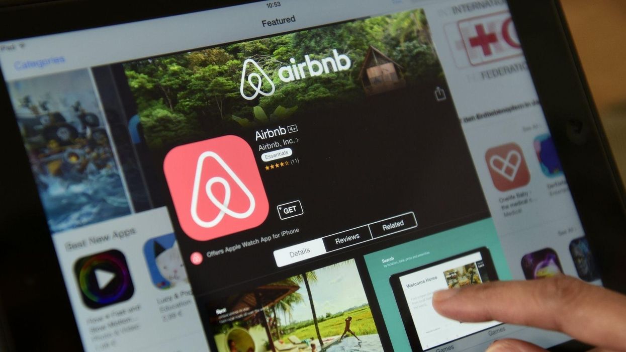 Black teenager gets turned away from an Airbnb in Australia with a 'disgusting' racist message
