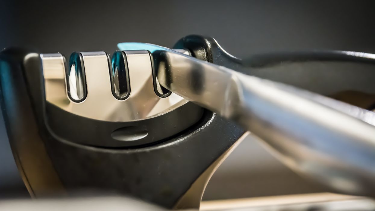 8 best knife sharpeners according to chefs, experts, and user reviews