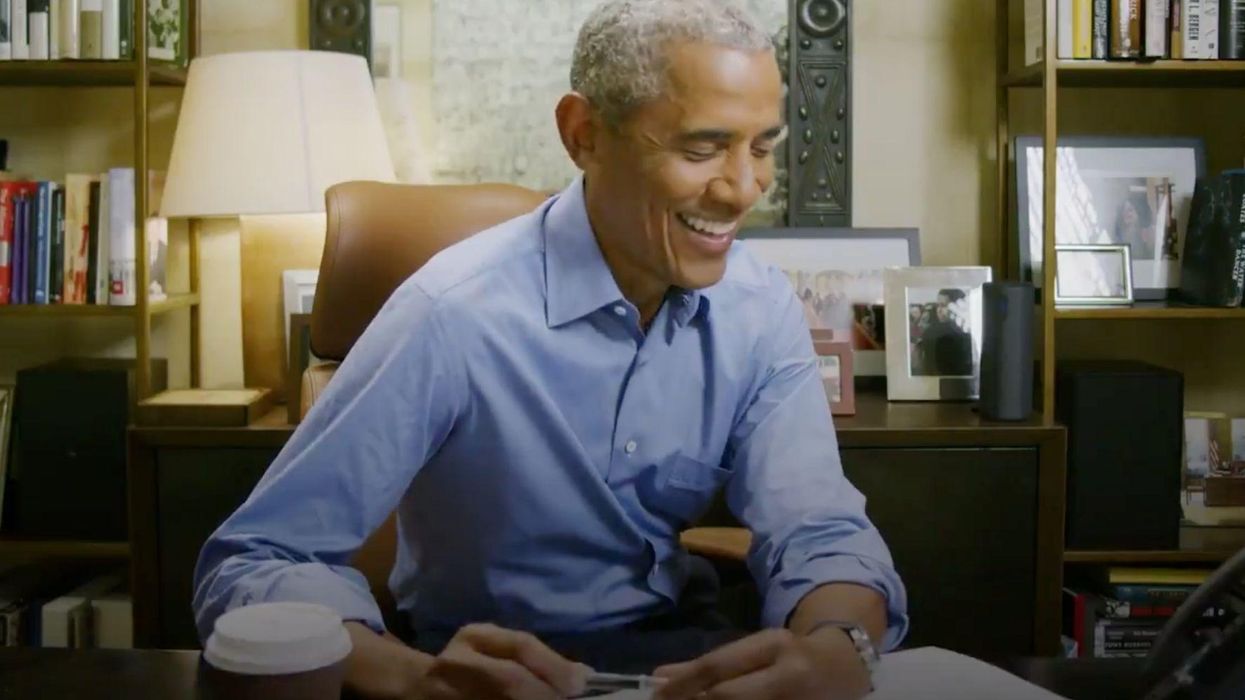 Voter shares adorable video of Obama chatting to her new baby on the phone while canvassing for Biden