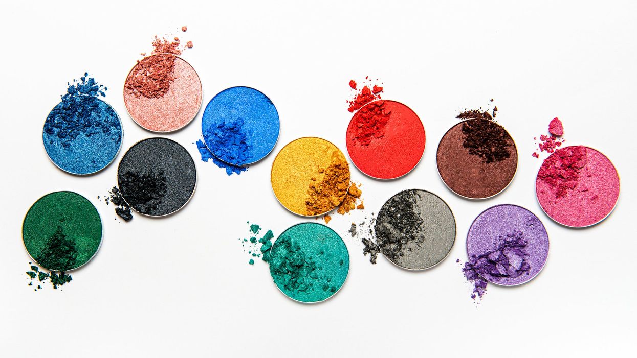 8 best eye shadow palettes for colorful makeup enthusiasts