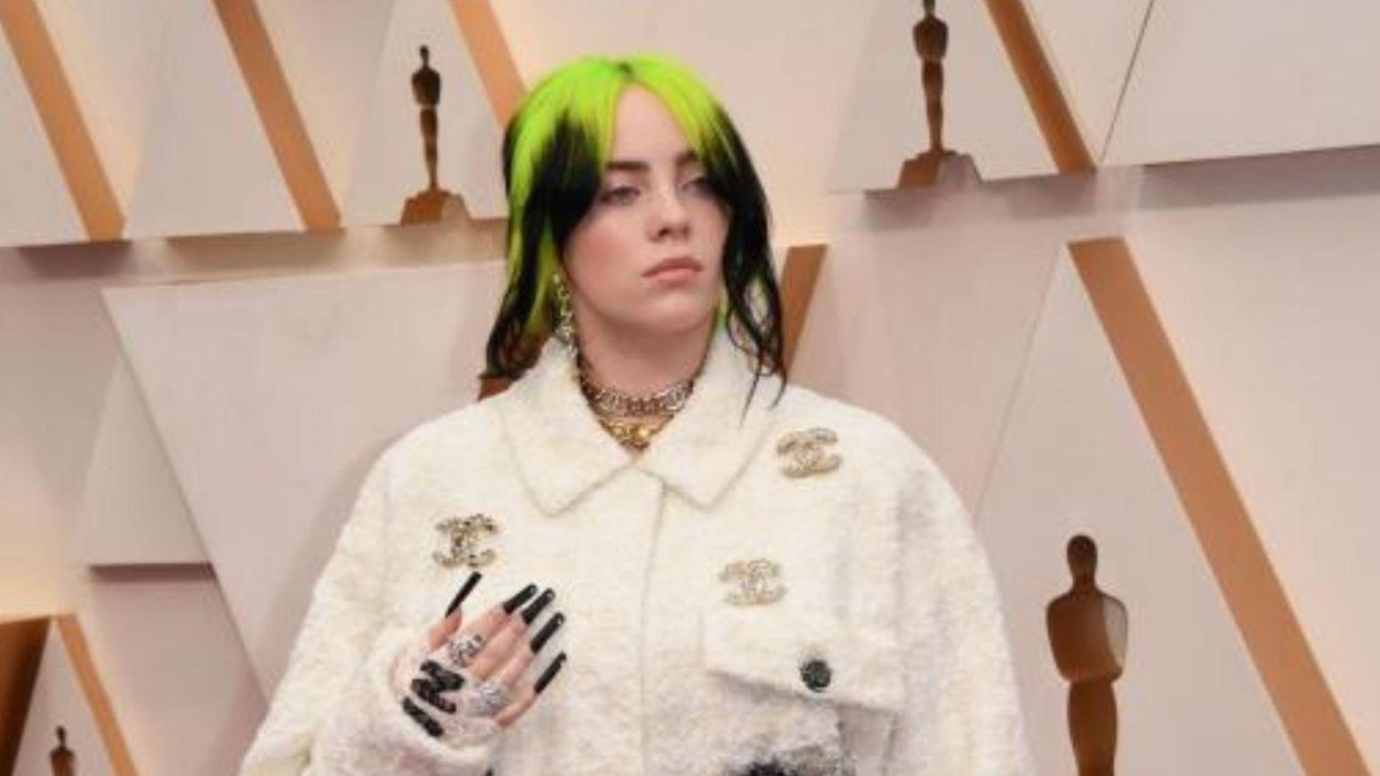 Billie Eilish targeted with 'disgusting' body shaming comments after walking down the street