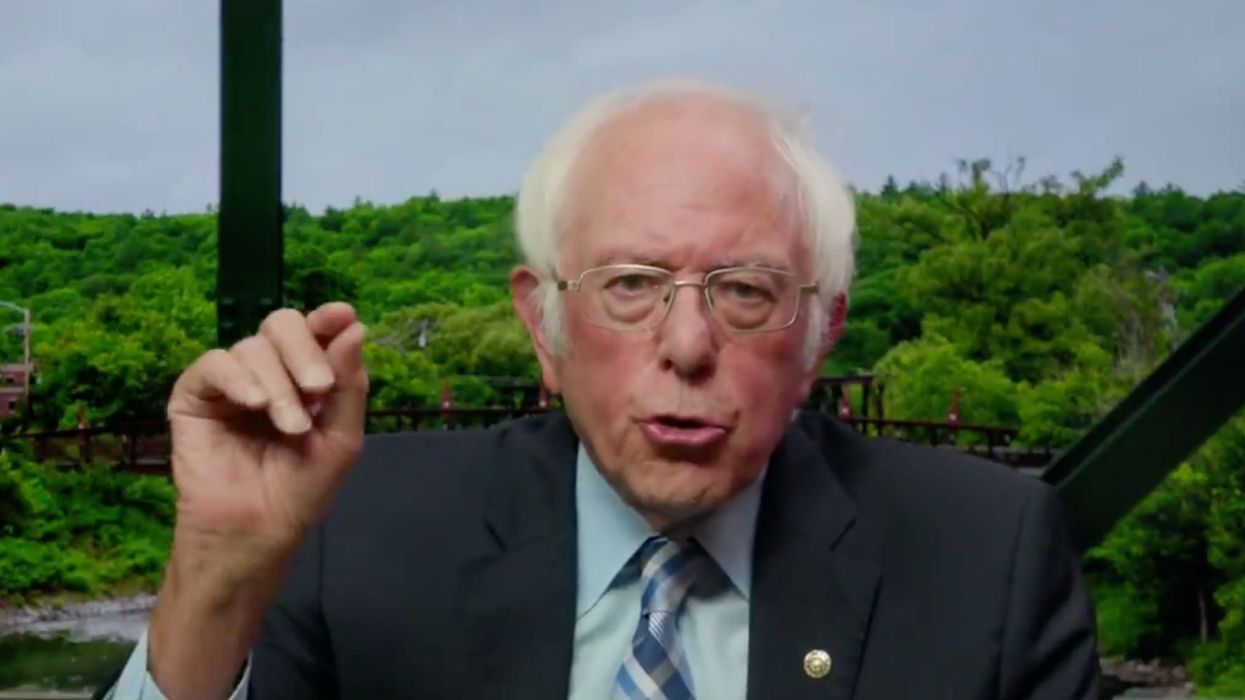 Bernie Sanders accuses Trump of being a ‘pathological liar’ over postal service funding issues