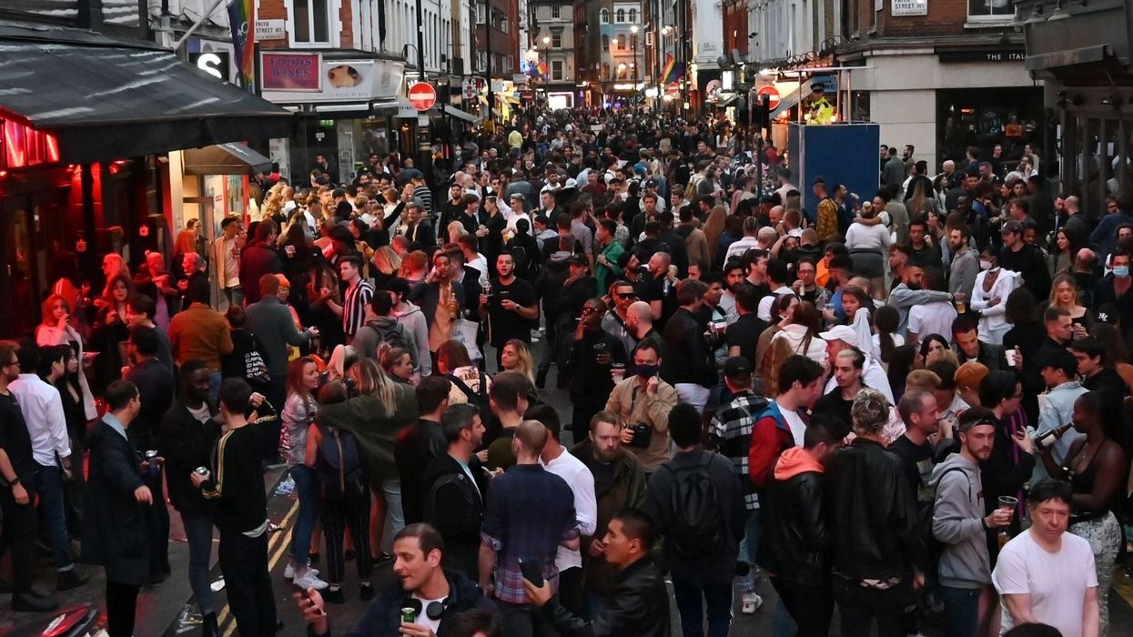 Angry white people are trying to defend pub-goers by comparing it to Black Lives Matter protests