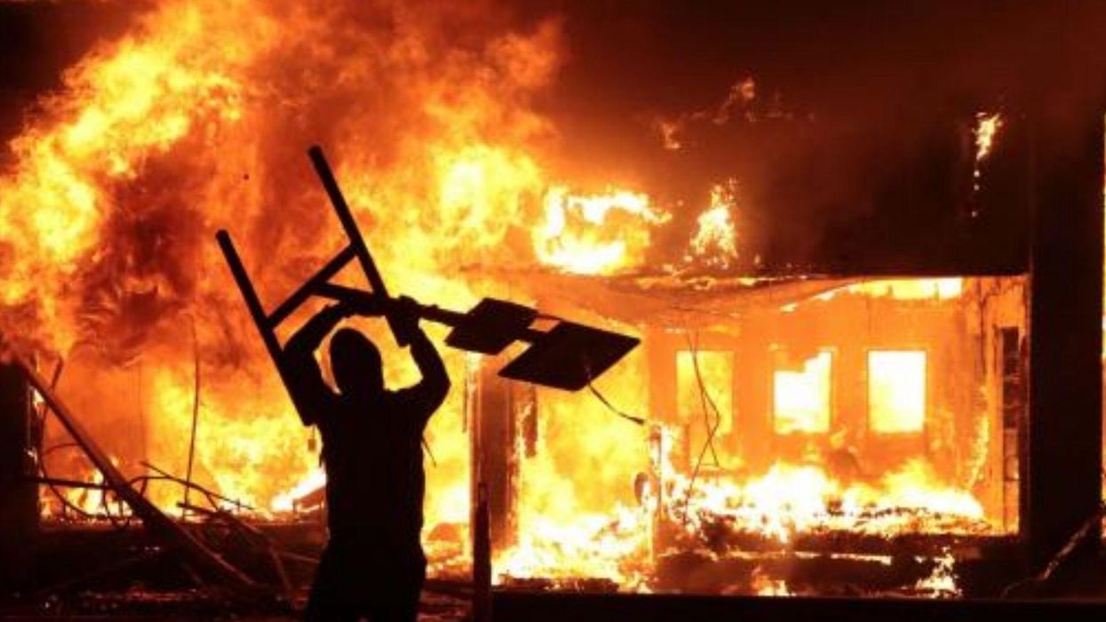 23 photos and videos that show the brutal reality of the White House protests last night