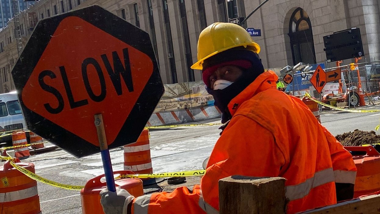 60% of US workers can’t financially survive a month of quarantine, survey suggests